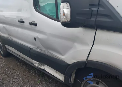 2017 Ford Transit-250 из США, поврежденный, VIN 1FTYR1YM0HKB19298